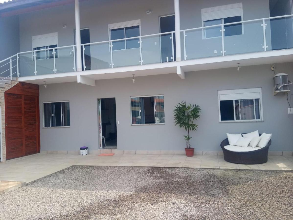 Casa Nova Com Piscina Proxima A Praia E Menos De 3Km Do Centro De 乌巴图巴 外观 照片