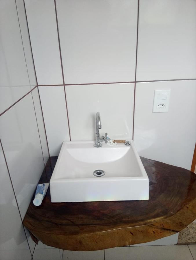 Casa Nova Com Piscina Proxima A Praia E Menos De 3Km Do Centro De 乌巴图巴 外观 照片