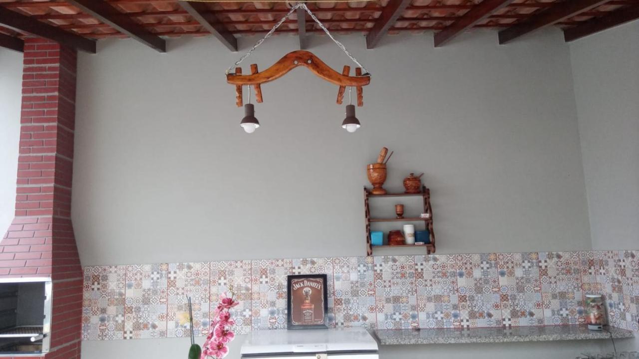 Casa Nova Com Piscina Proxima A Praia E Menos De 3Km Do Centro De 乌巴图巴 外观 照片